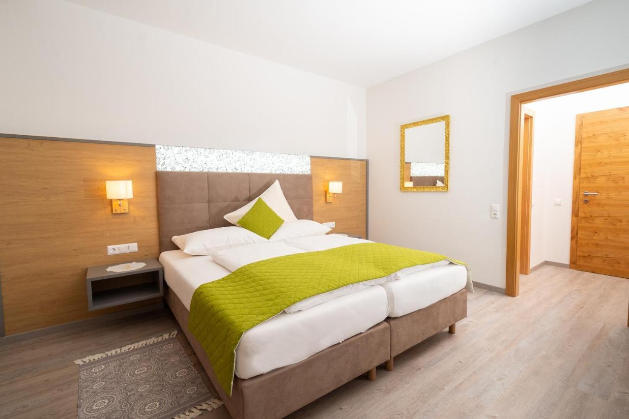 Hotel-Cafe-Restaurant Matzelsdorfer Hof Millstatt Buitenkant foto