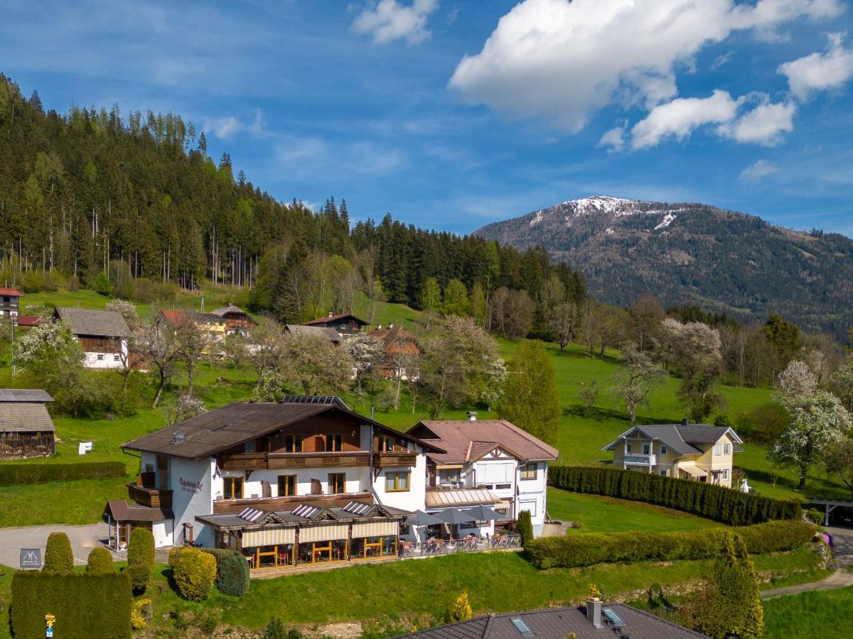 Hotel-Cafe-Restaurant Matzelsdorfer Hof Millstatt Buitenkant foto